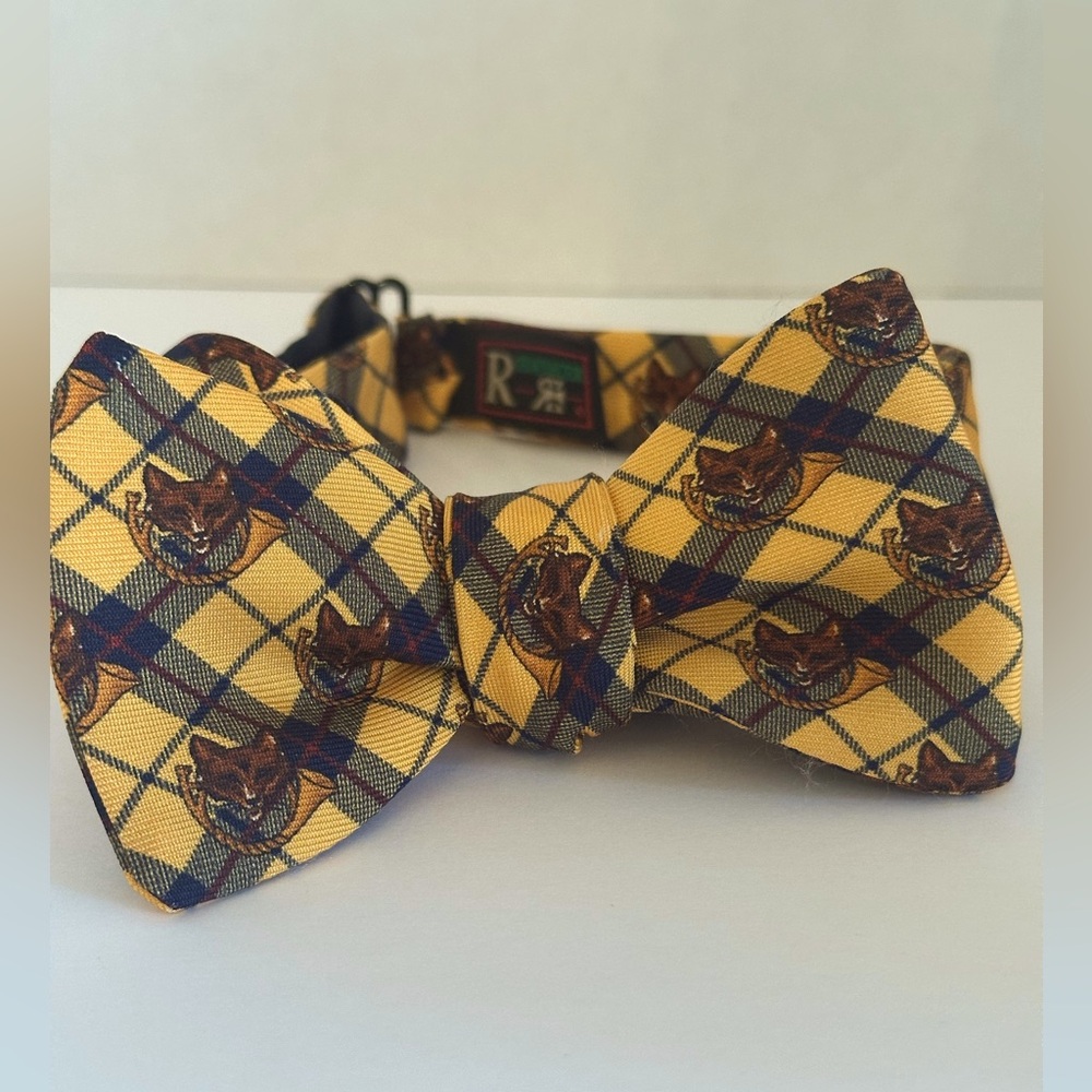 R HANAUER Gold Fox & Horn Bow Tie